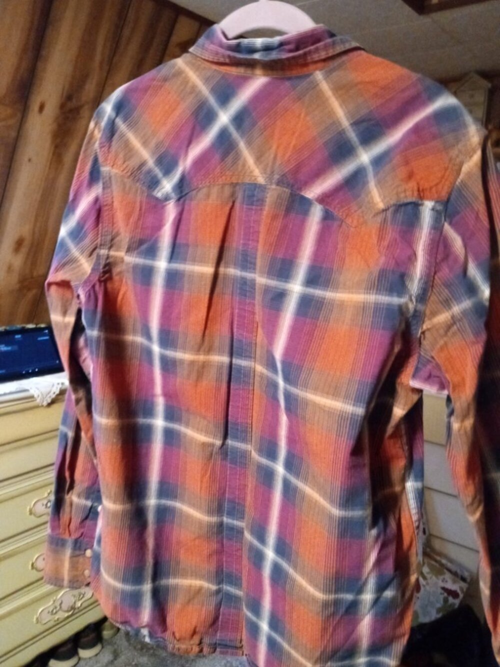 Snap front shirt - Picture 3 of 10